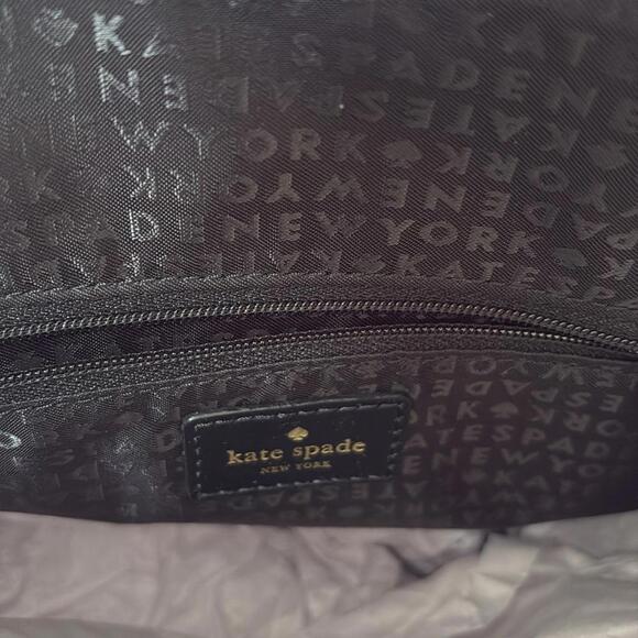 Kate Spade New York Striped Satchel Carli Grove 10×9×4 EXCELLENT CONDITION - Picture 6 of 9